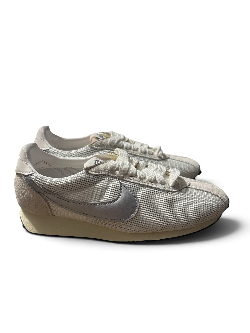 New! Nike LD-1000 Sz.8 Women’s Sneakers Retro Waffle Ivory IH4484-133 Track DS